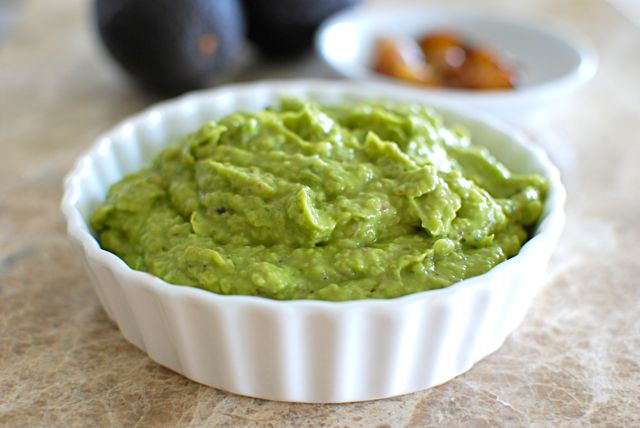 What are some good recipes for avocado dip?
