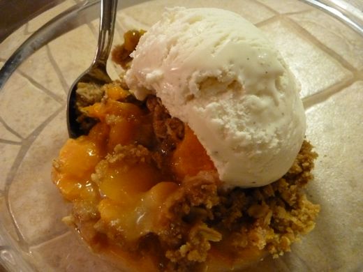 Peach Crisp A La Mode - Eating Made Easy