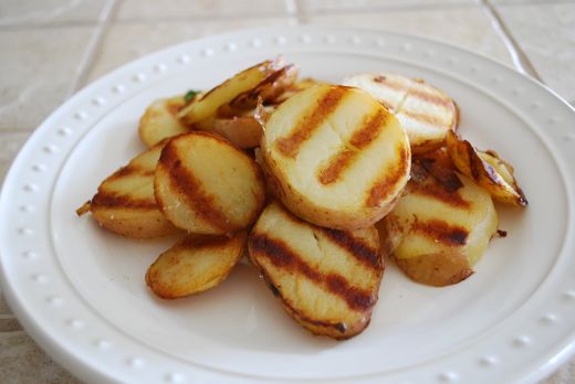 grilled potatoes