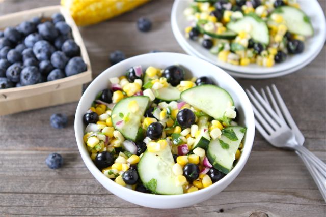 blueberry corn salad