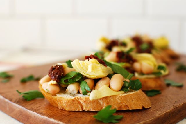 artichoke bruschetta