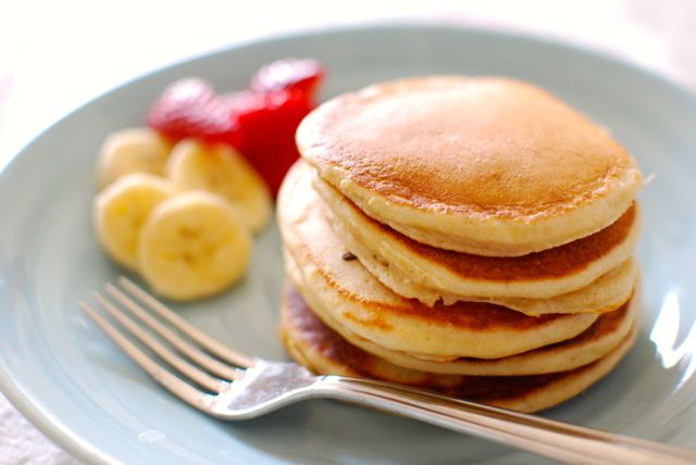 greek yogurt pancakes