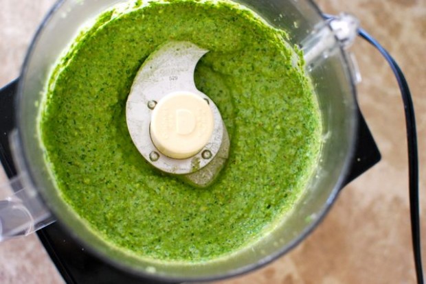 kale pesto