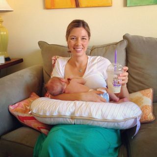 breastfeeding newborn