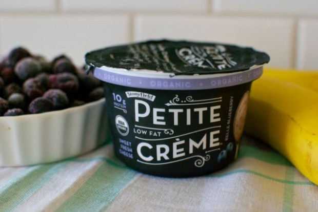 stonyfield petite creme