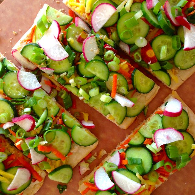 veggie flatbread