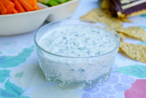 cilantro chive yogurt dip