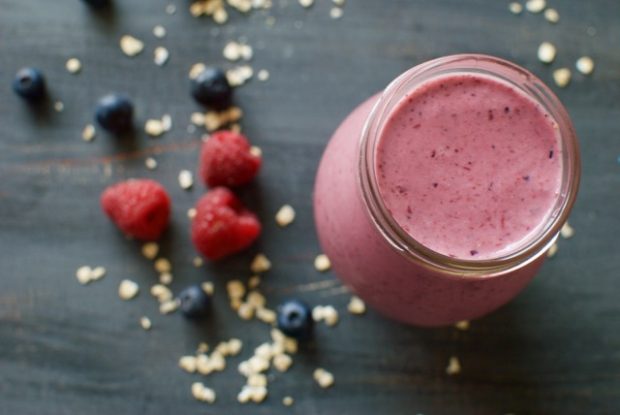 complete breakfast smoothie